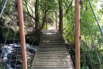 Thác Thiên Thai (Thien Thai waterfall)