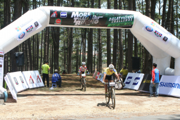 Giải Siêu Marathon Quốc tế Dalat Ultra Trail và Giải xe đạp địa hình Da Lat Victory Challenge 2018 tại Vườn Quốc Gia Bidoup Núi Bà