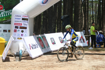 Giải Siêu Marathon Quốc tế Dalat Ultra Trail và Giải xe đạp địa hình Da Lat Victory Challenge 2018 tại Vườn Quốc Gia Bidoup Núi Bà